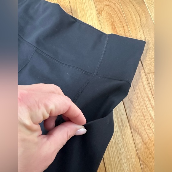 Fabletics Pure Luxe Oasis High-Wasted Black Leggings Size Medium - Picture 4 of 9
